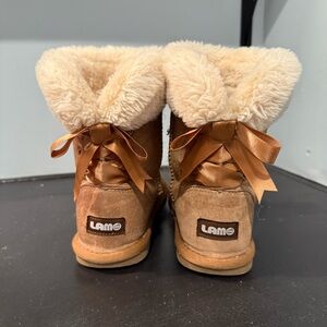 Girls Lamo Chestnut Boots with Cream Fur and Ribbon Lace Tie 2Y